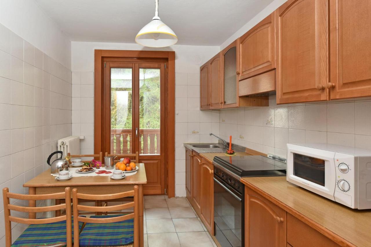بيريوِل تْشيرفينيا Residence Castelli المظهر الخارجي الصورة