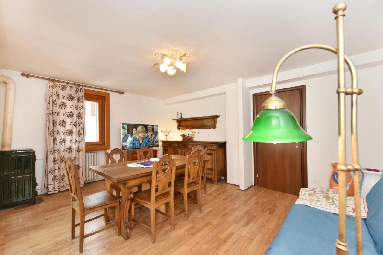 بيريوِل تْشيرفينيا Residence Castelli المظهر الخارجي الصورة
