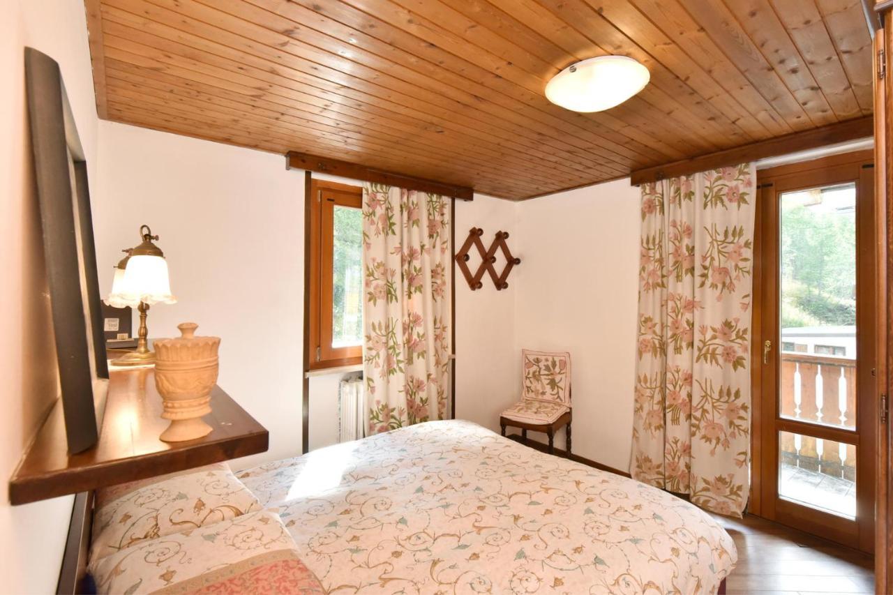 بيريوِل تْشيرفينيا Residence Castelli المظهر الخارجي الصورة
